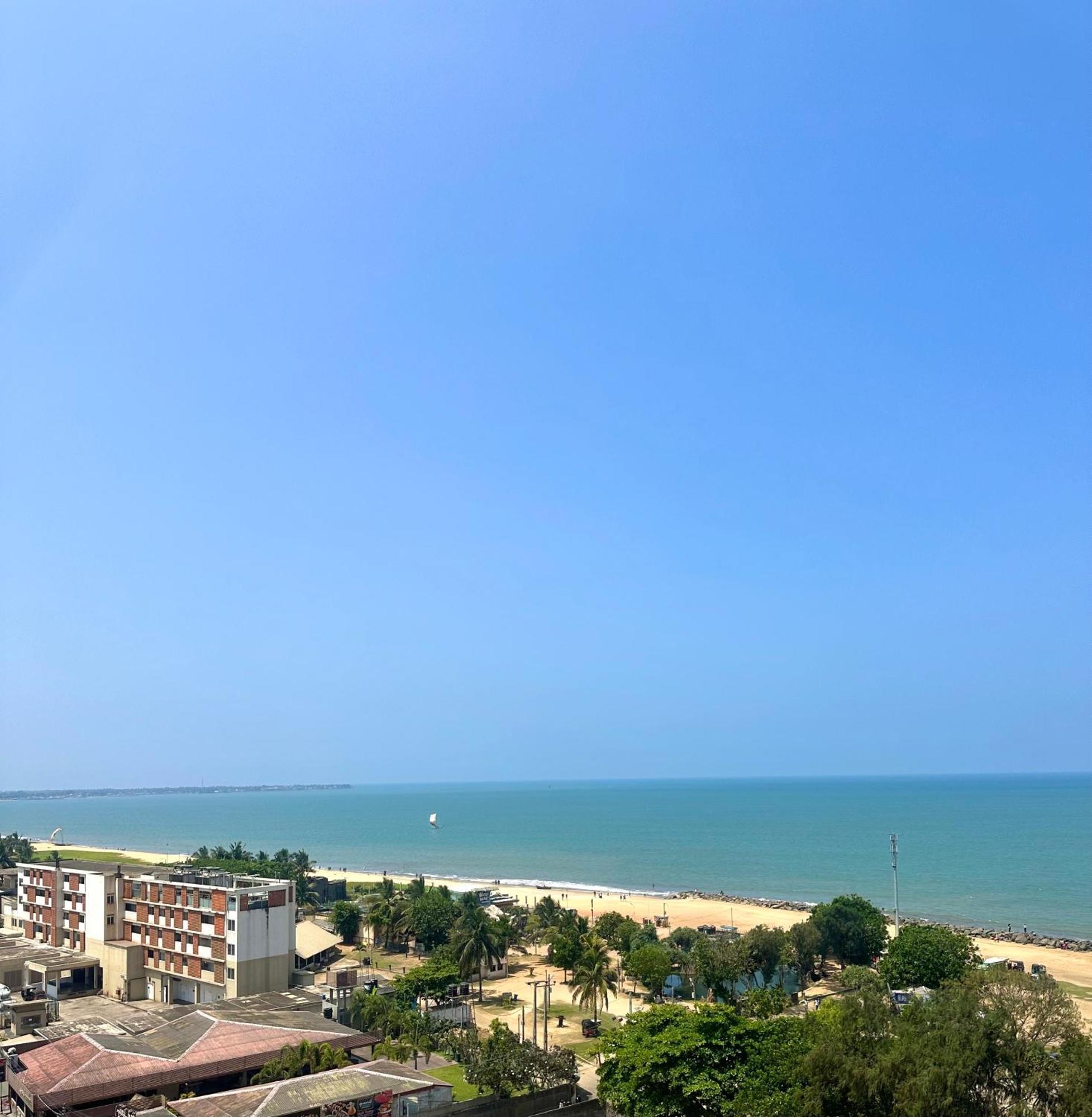 Ocean Breeze Sea Haven Luxury Apartment
