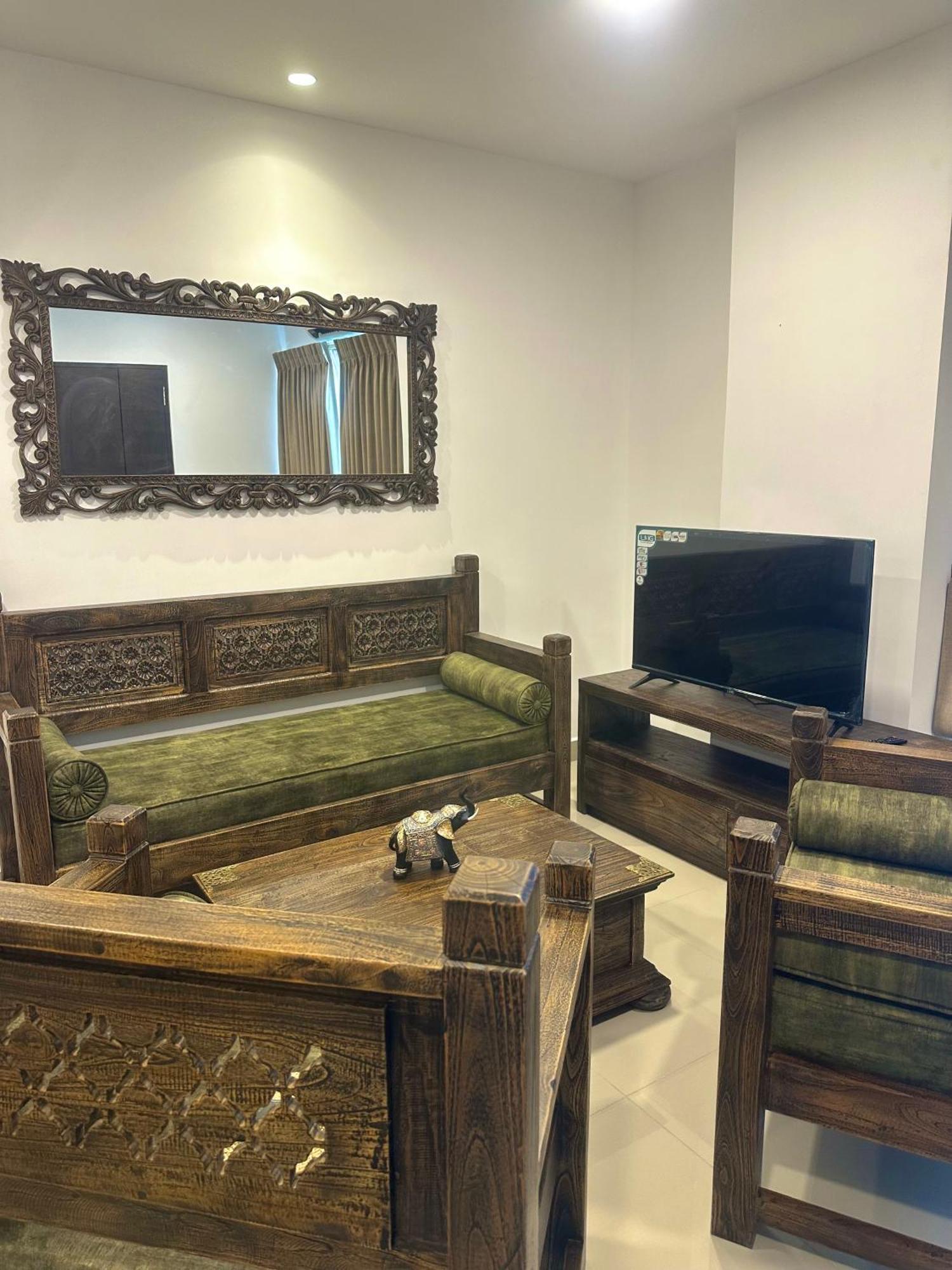 Ocean Breeze Sea Haven Luxury Apartment *